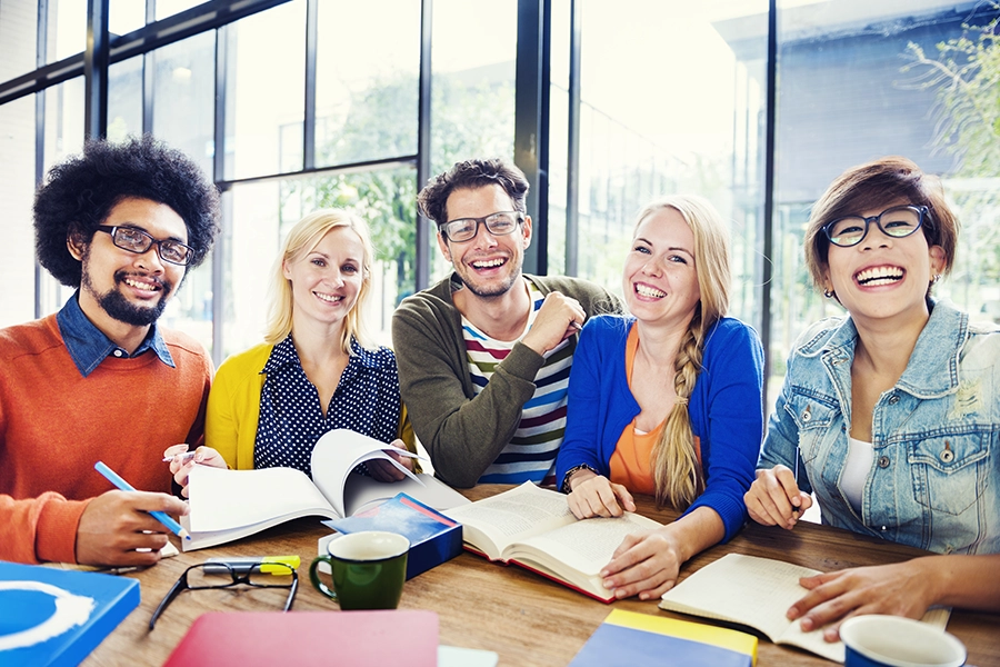 Collaboration professionnelle en MAM : organisation, communication et prévention des conflits