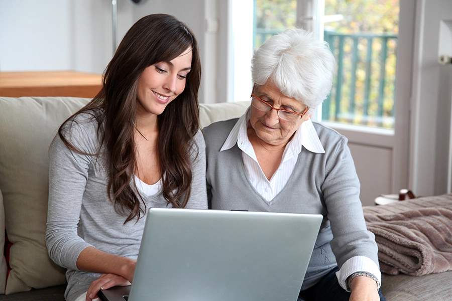 Accompagner le particulier employeur dans la découverte et l'utilisation des outils numériques