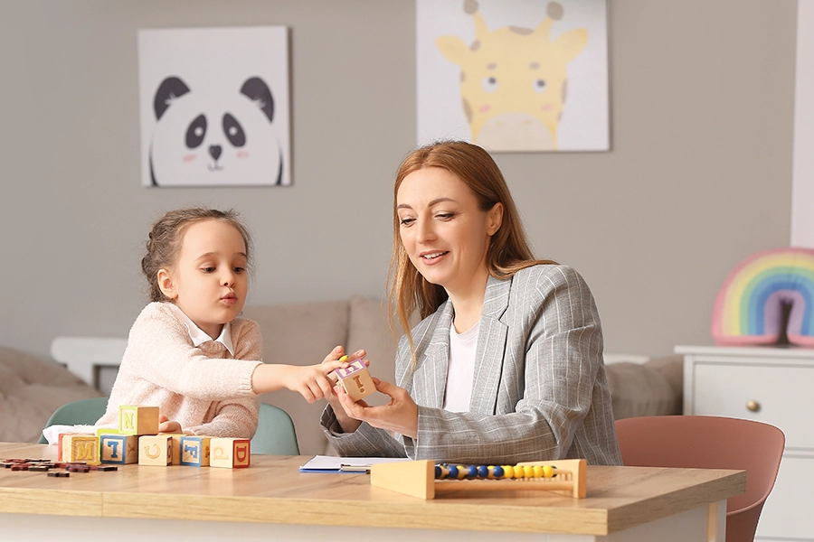 Adapter l’accompagnement à domicile d’un enfant avec troubles du spectre de l’autisme