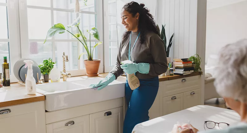 Écogestes : quel rôle pour le professionnel du domicile ?